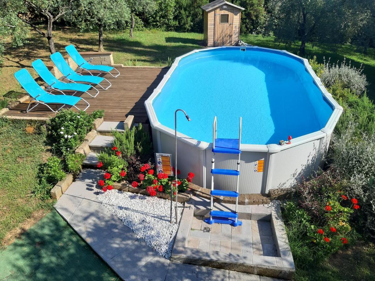 Il Fienile Del Colle Villa Pescia Bagian luar foto