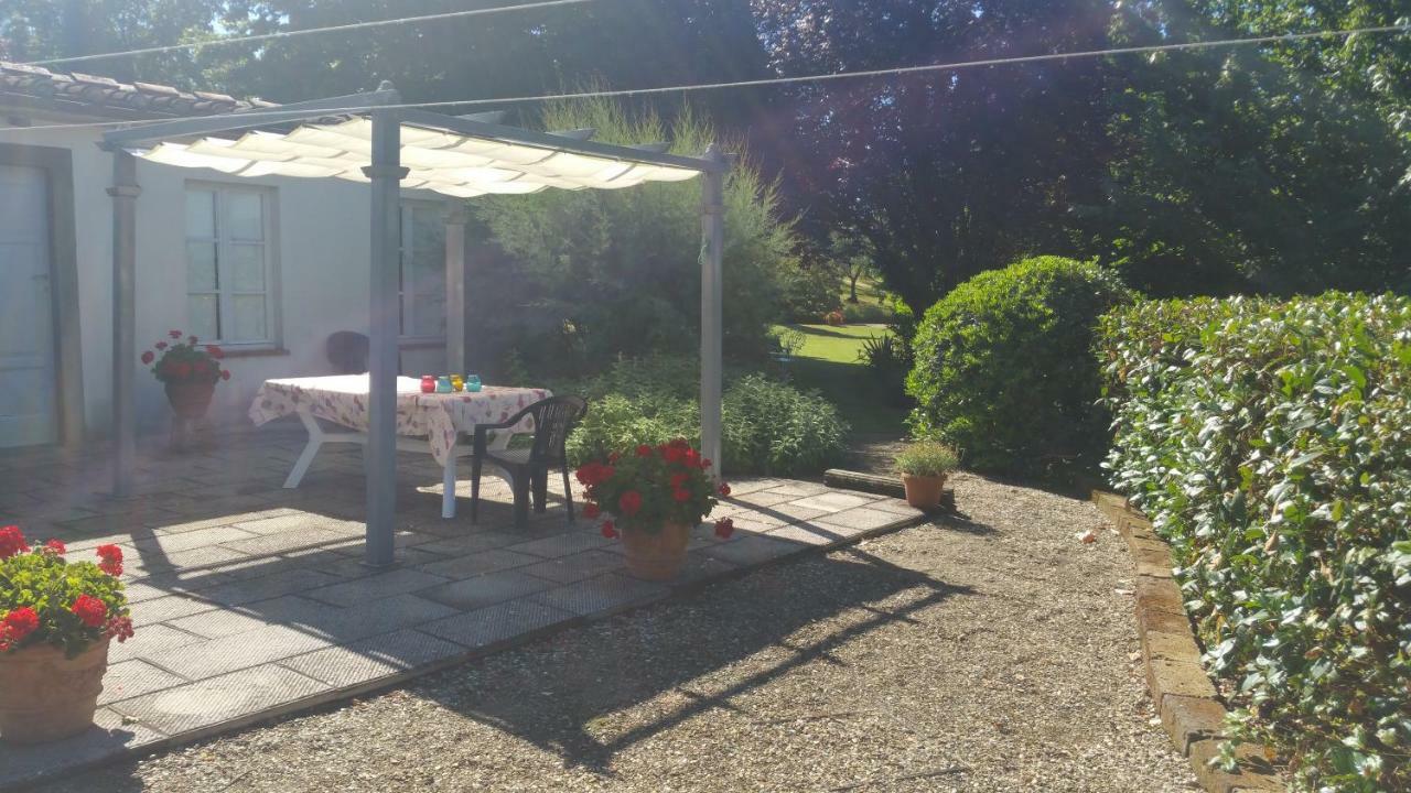 Il Fienile Del Colle Villa Pescia Bagian luar foto