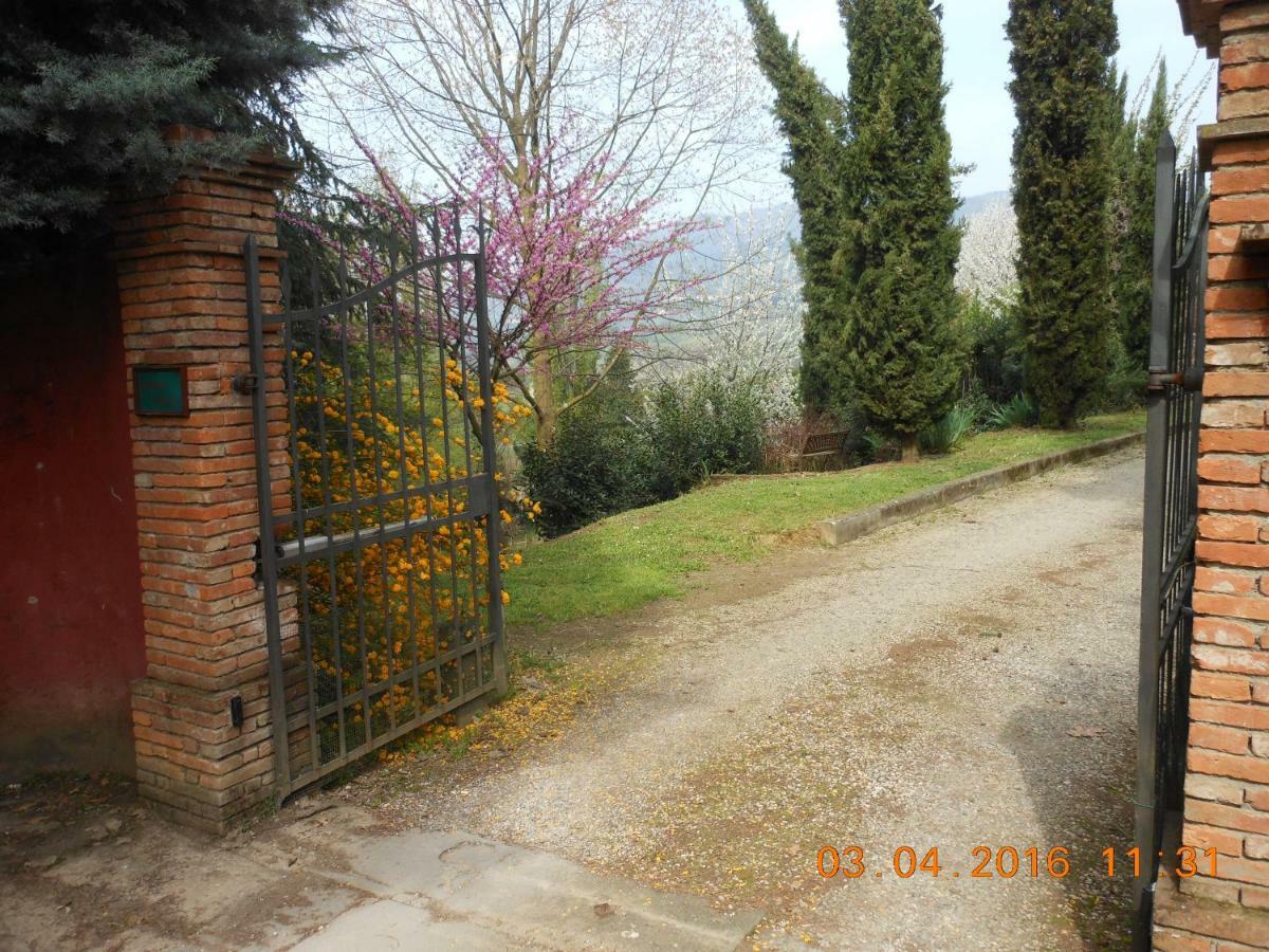 Il Fienile Del Colle Villa Pescia Bagian luar foto